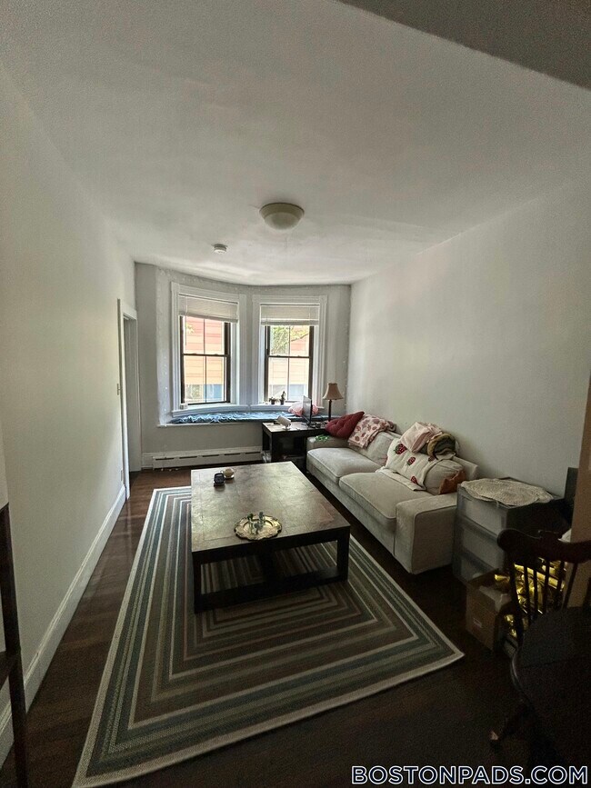 Foto del edificio - 114 Willow St