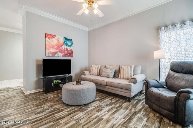 Foto del edificio - 602 Sunstone Ave