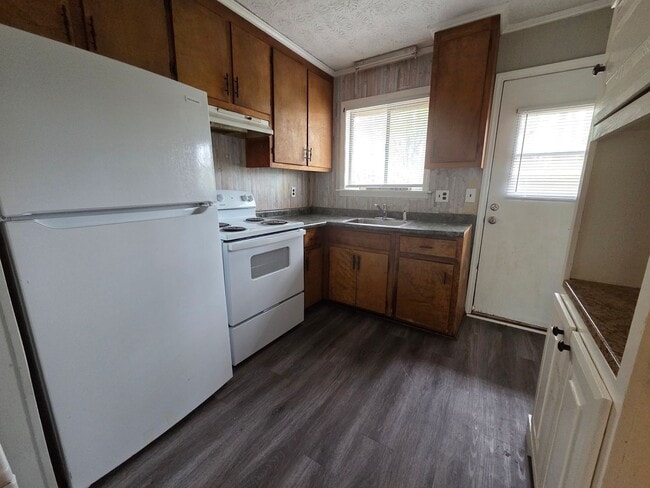 Foto del edificio - 82a Cedar Dr