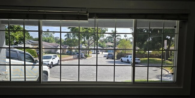 Foto del edificio - 10603 Bramblebush Ave
