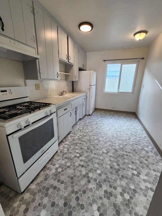 Foto del edificio - $500 REBATE Delightful La Mesa 2BR/1BA for...