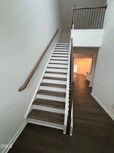 Foto del edificio - 214 S Finley Lndg Pkwy