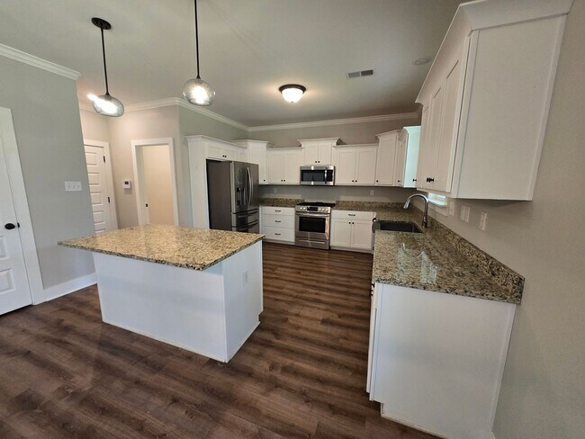 Foto del edificio - Modern and Spacious 4 bedroom home in Olive Branch for Lease