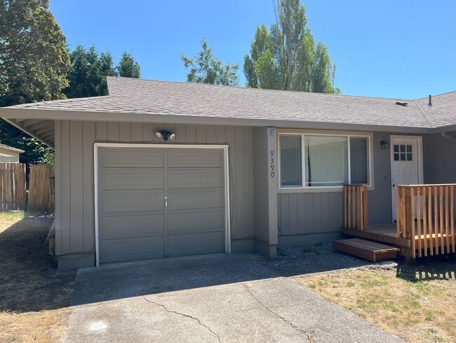 Building Photo - Charming 3-Bedroom Home with Vaulted Ceili...