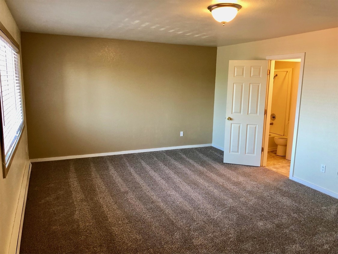 Foto principal - 1427 W 27th Ave