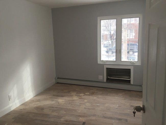 Building Photo - 9001 Farragut Rd