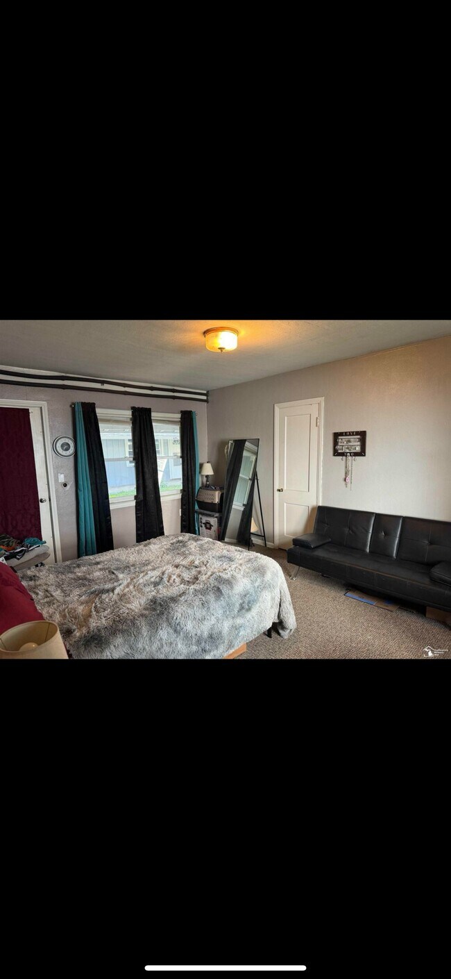 Foto del edificio - Lagrange St