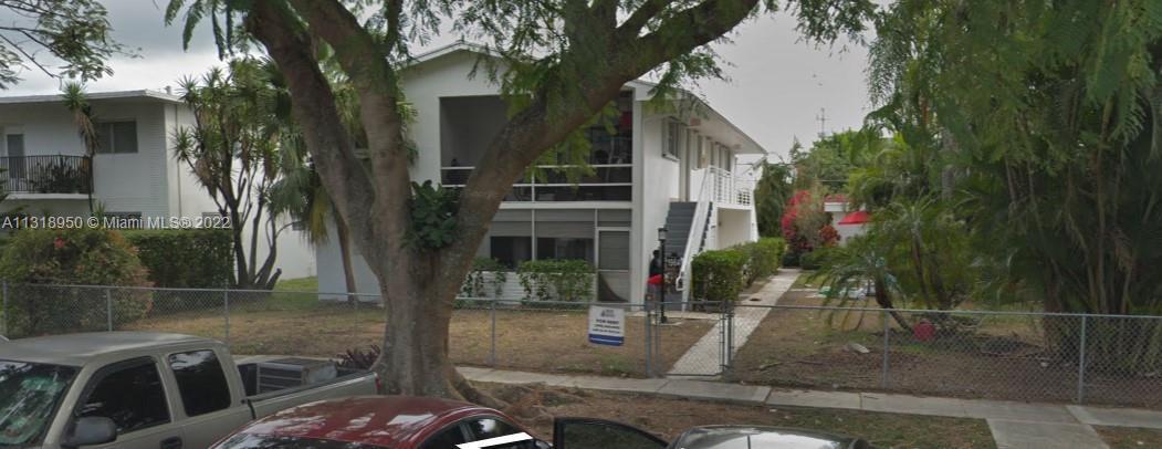 Primary Photo - 1964 NE 172nd St