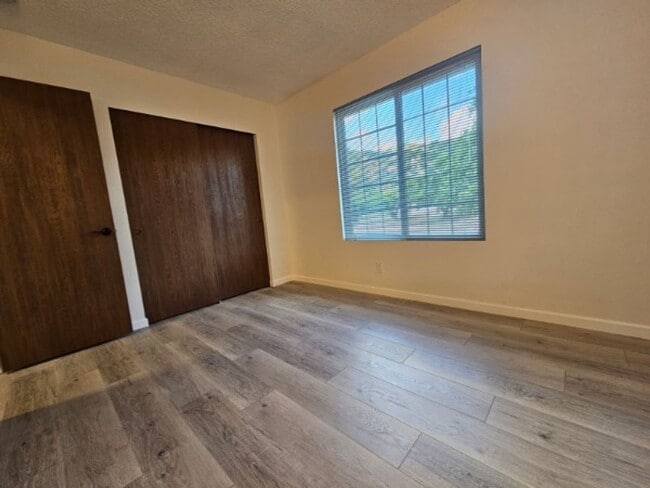 Foto del edificio - Lake View Rental available now