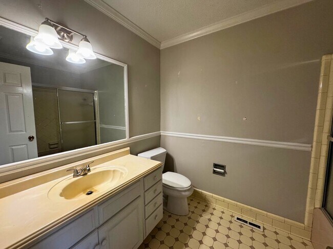 Foto del edificio - 4505 Locksley Ln