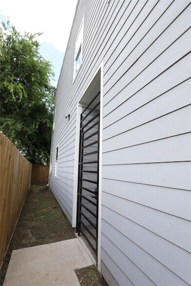 Foto del edificio - 4422 Phlox St