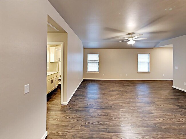 Foto del edificio - 11516 Keystone Cir