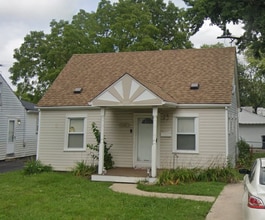 Building Photo - 5867 Huron St