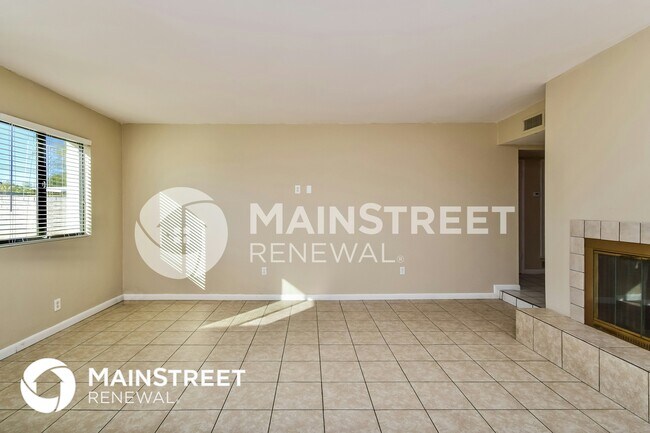 Foto del edificio - 15917 N Forecastle Ave