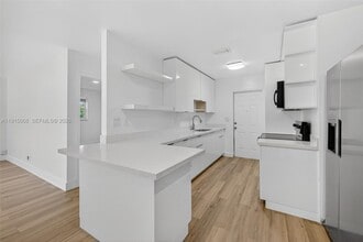 Building Photo - 11301 NW 39th St