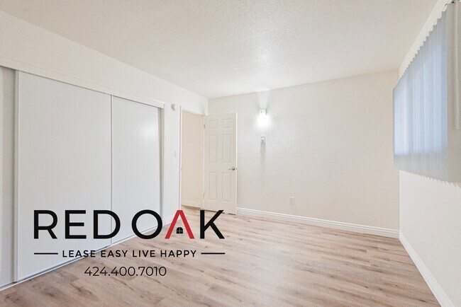 Foto del edificio - 1806 Plaza del Amo Plz