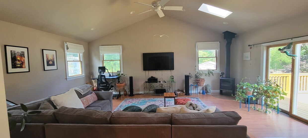 Foto del edificio - 1180 Old Baptist Rd