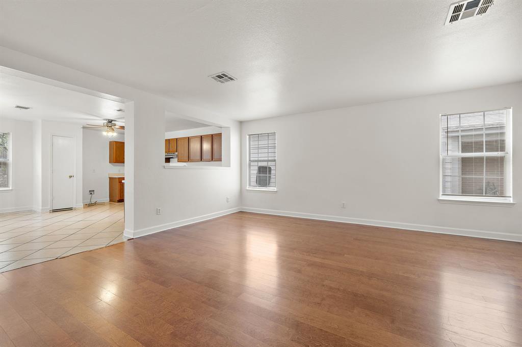 Foto principal - 13718 Merseyside Dr