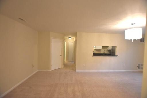 Foto del edificio - Beautful 2BR/1BA condo overlooking Sligo C...