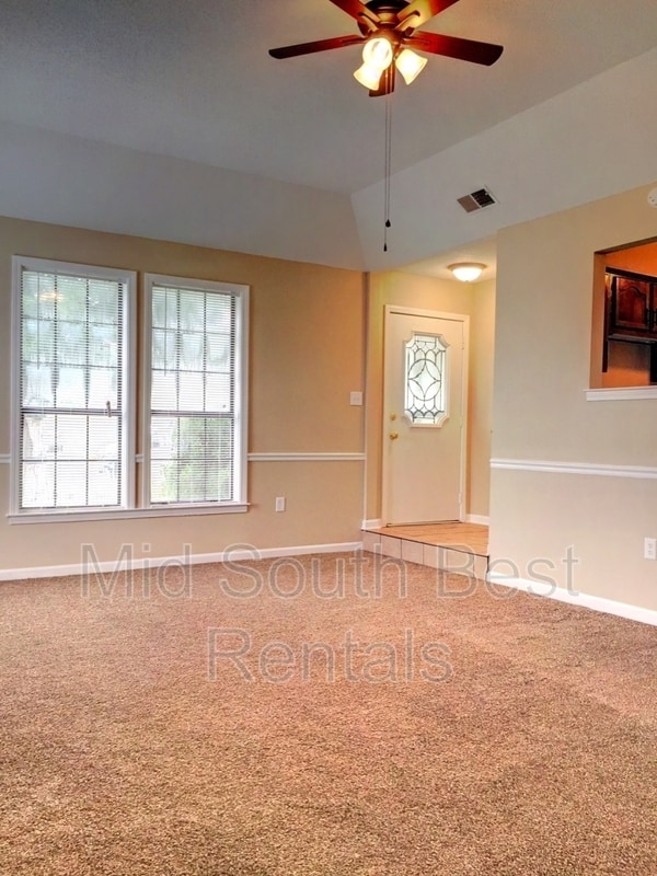 Building Photo - 4709 Stoney Hill Dr