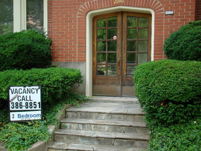 Building Photo - 2227 Cherokee Pkwy