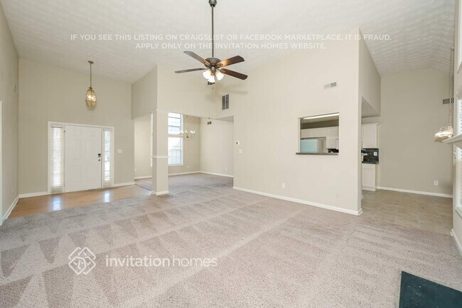 Foto del edificio - 219 Lakeview Pl