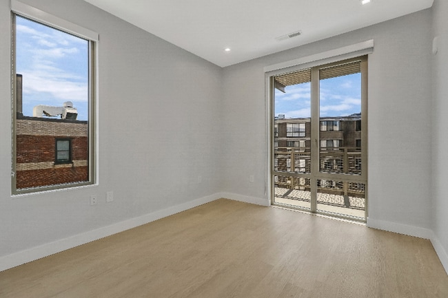 Photo - 1224 M St NW Apartment