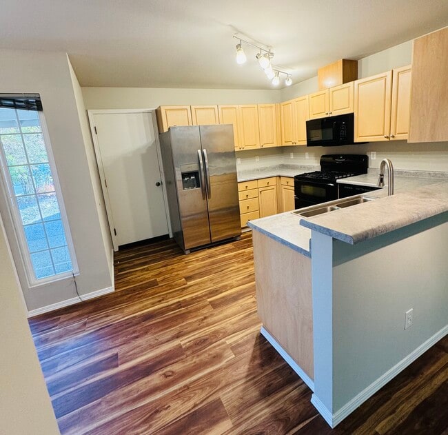 Kitchen - 5603 136th St SE