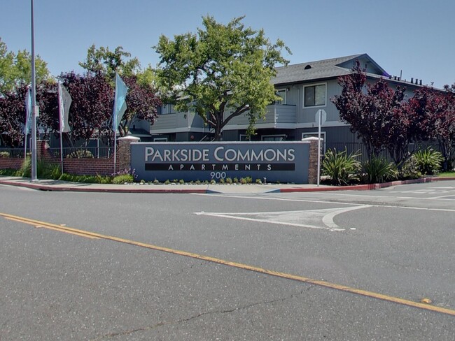 Interior Photo - Parkside Commons