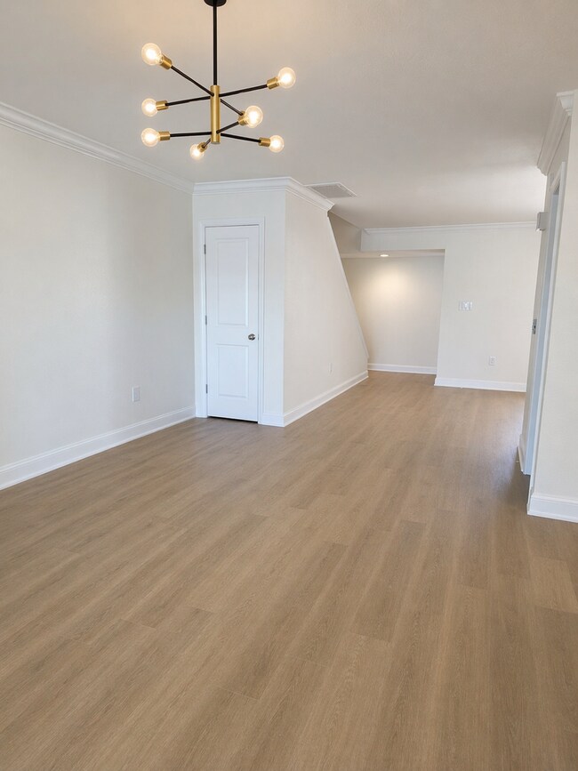 Foto del edificio - Waterfront Living Near Downtown St. Pete | Boat Access + Designer Finishes