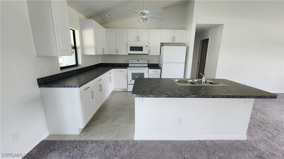 Foto principal - 2416 NW 15th Pl