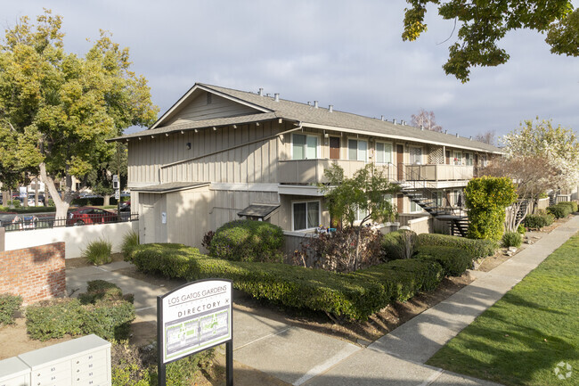 Building Photo - Los Gatos Gardens