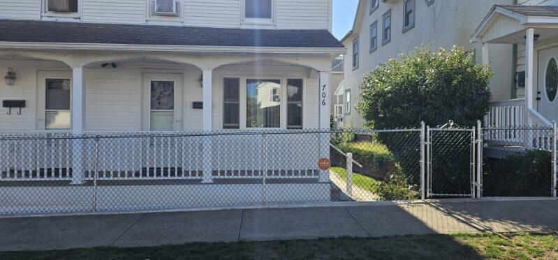 Primary Photo - 706 S Hanover St