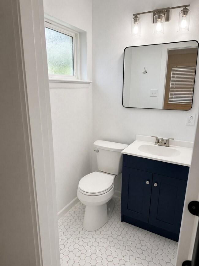 Foto del edificio - 3053 Topaz Ln