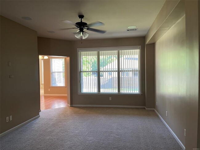 Foto del edificio - 9085 Black Cherry Trl