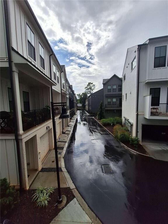 Foto del edificio - 166 Chestnut Cir