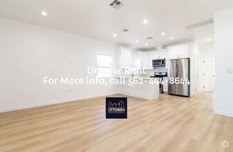 Building Photo - 11250 Bayla St