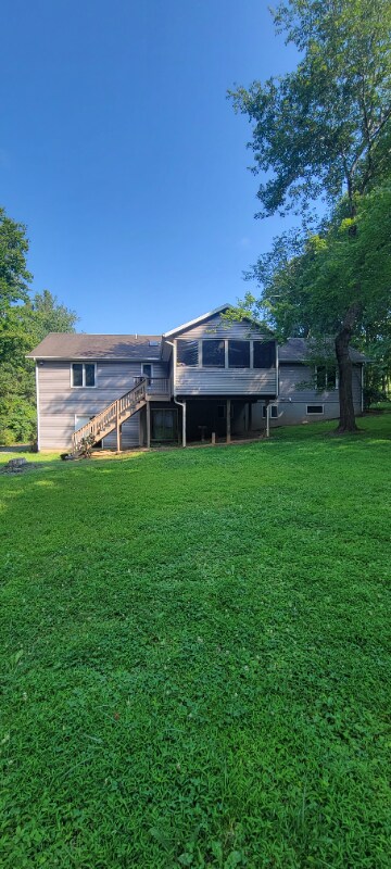 Foto del edificio - 751 Overton Dr