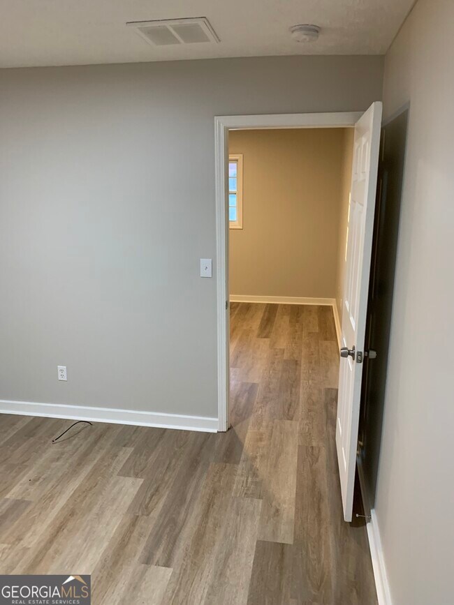 Foto del edificio - 7177 Puckett St SW