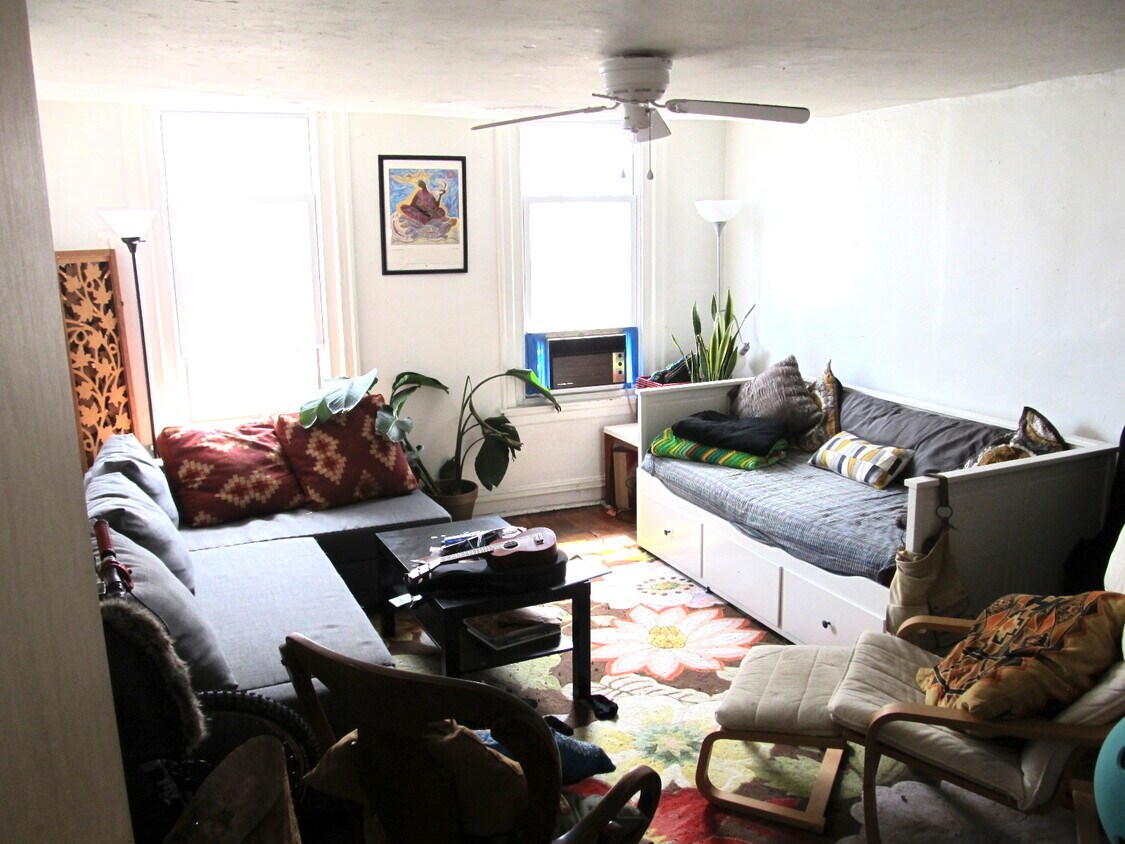 Foto principal - 526 S 4th St
