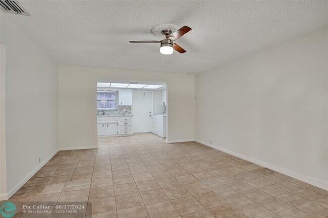 Foto del edificio - 4240 NW 21st Ave