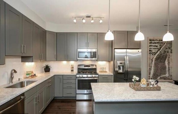 Foto del edificio - 3821 14th St NW