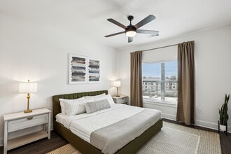 shoootin-photo-5.jpg - Forayna Vintage Park