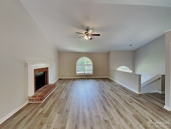 Foto del edificio - 676 Eagles Nest Circle Carrollton GA