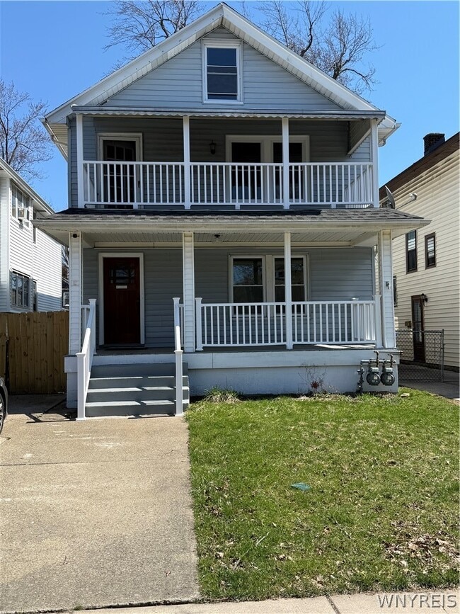 Building Photo - 301 Crestwood Ave