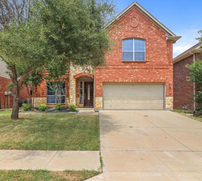 Building Photo - 5209 Memorial Dr