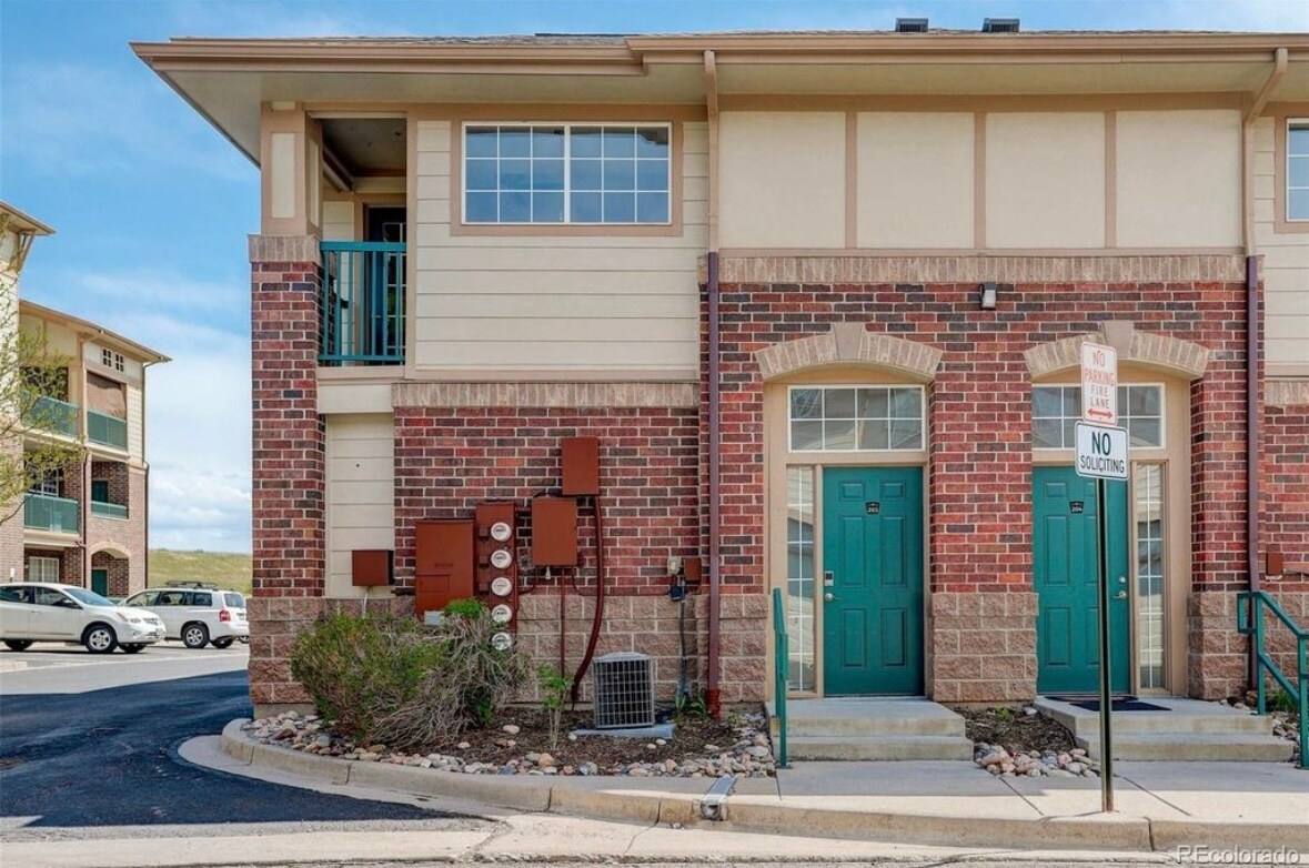 Foto principal - 3870 S Dayton St