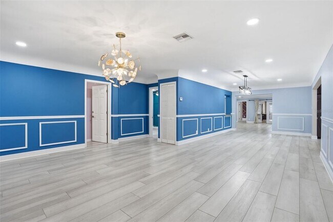 Foto del edificio - 2121 Park St N