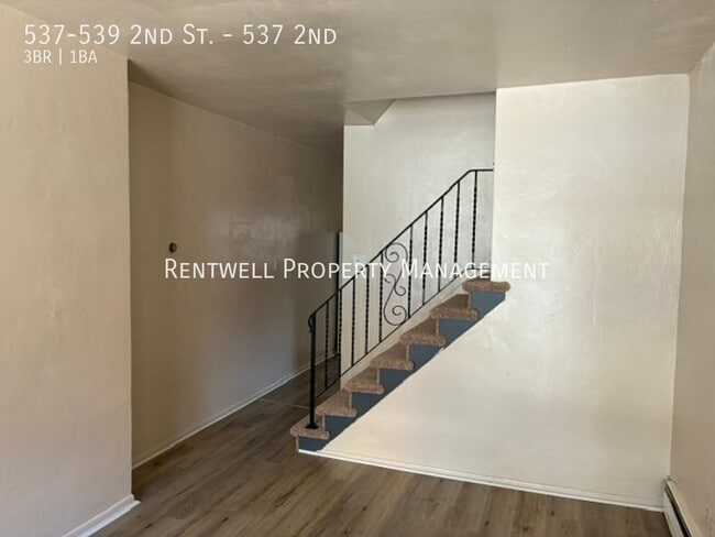Photo - 537-539 2nd St.-537 2nd Apartment