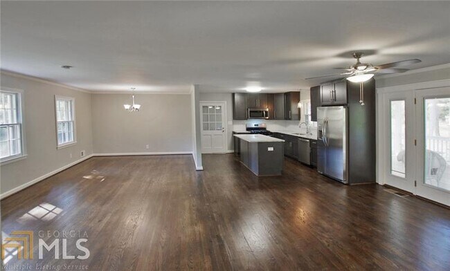 Foto del edificio - 10160 N Coleman Rd